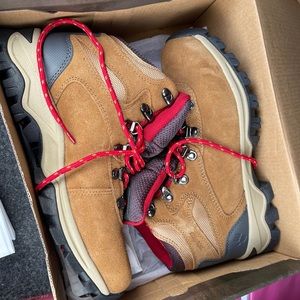 BEARPAW waterproof hiking boots.